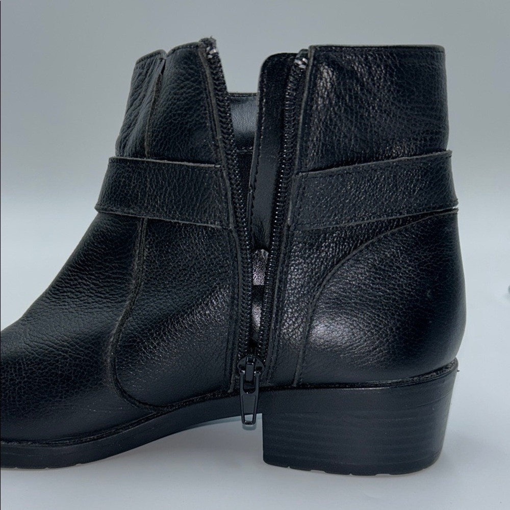 Anne Klein Lorissa Leather Ankle Booties Women's 6.5 Black Ruched Detail Zip Up - Picture 12 of 14